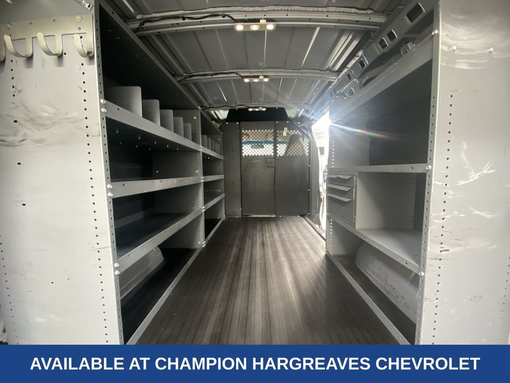 Certified 2022 Chevrolet Express 2500 w/ Enhanced Convenience Package RWD image 34