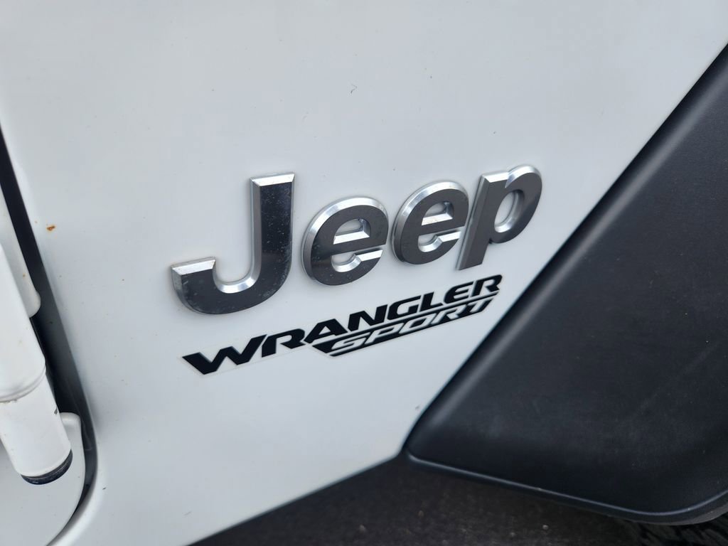 Used 2020 Jeep Wrangler Sport image 13