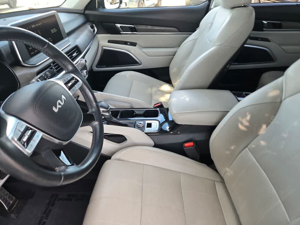 Used 2022 Kia Telluride SX w/ Towing Package AWD/4WD image 17