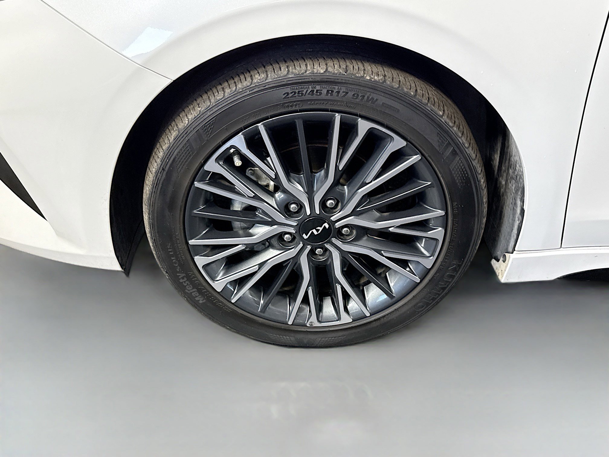 Used 2024 Kia Forte GT-Line image 38