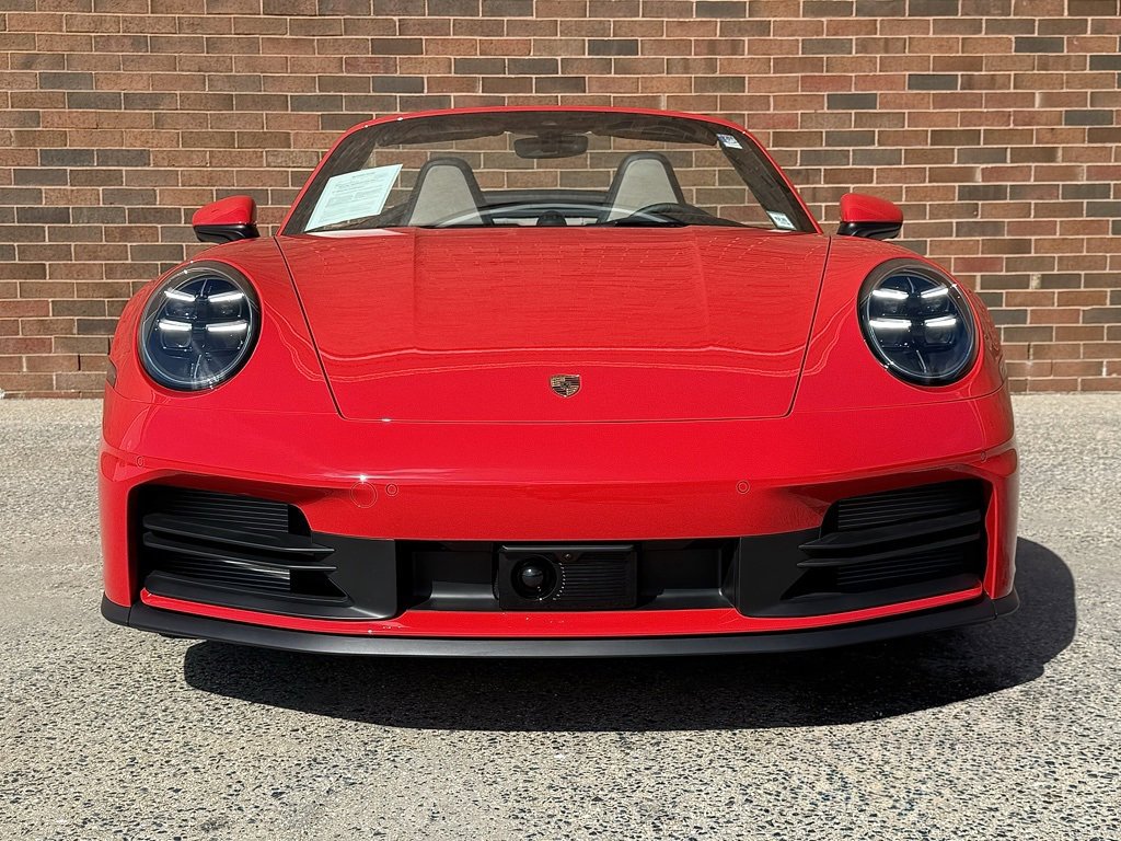 Certified 2025 Porsche 911 Carrera image 10
