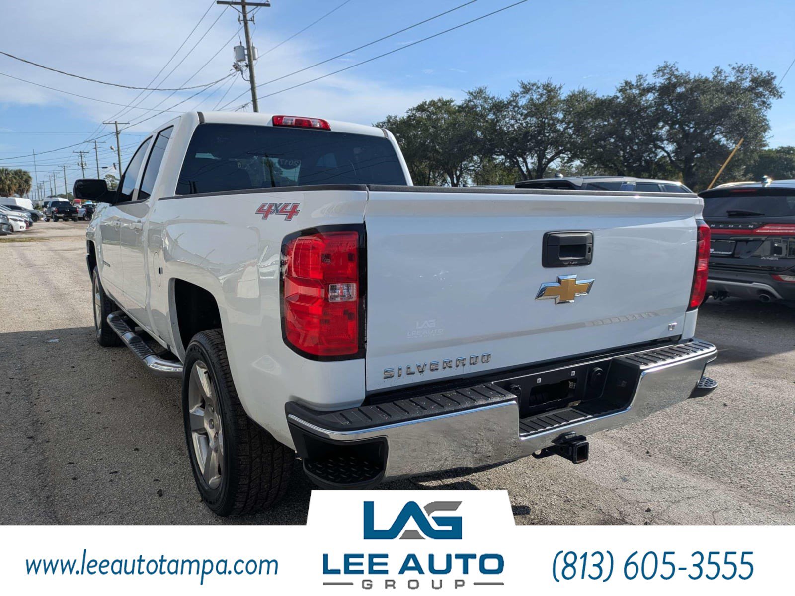 Used 2017 Chevrolet Silverado 1500 LT w/ LT Convenience Package AWD/4WD image 5