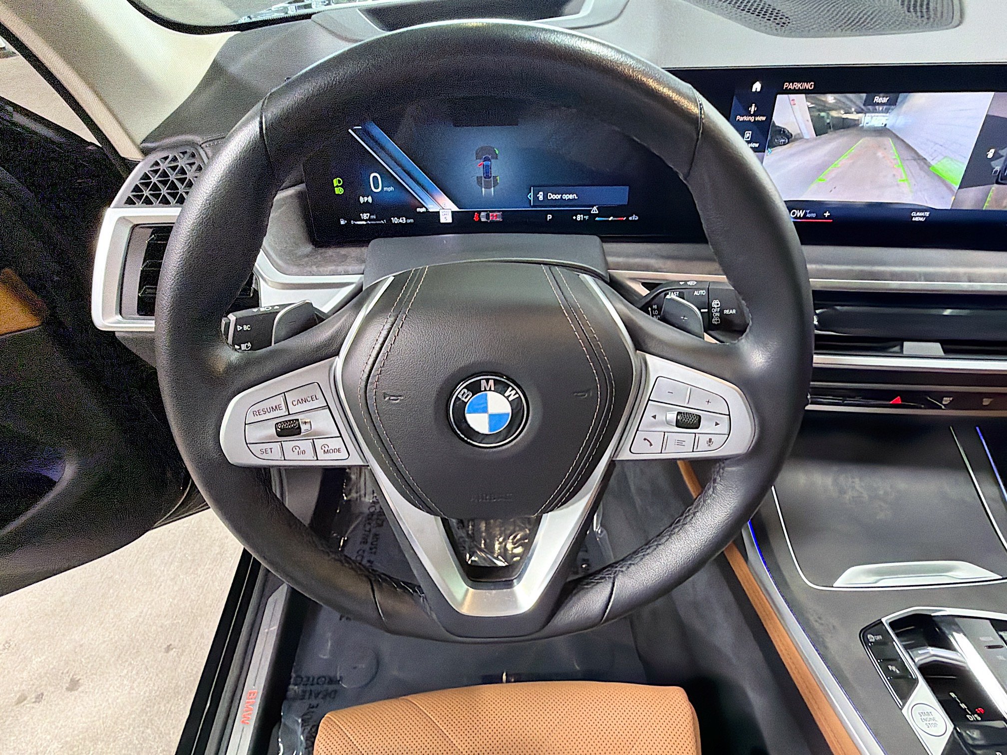 Used 2023 BMW X7 xDrive40i w/ Premium Package AWD/4WD image 38