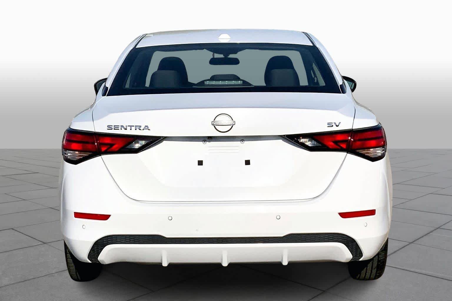 Used 2024 Nissan Sentra SV FWD image 4