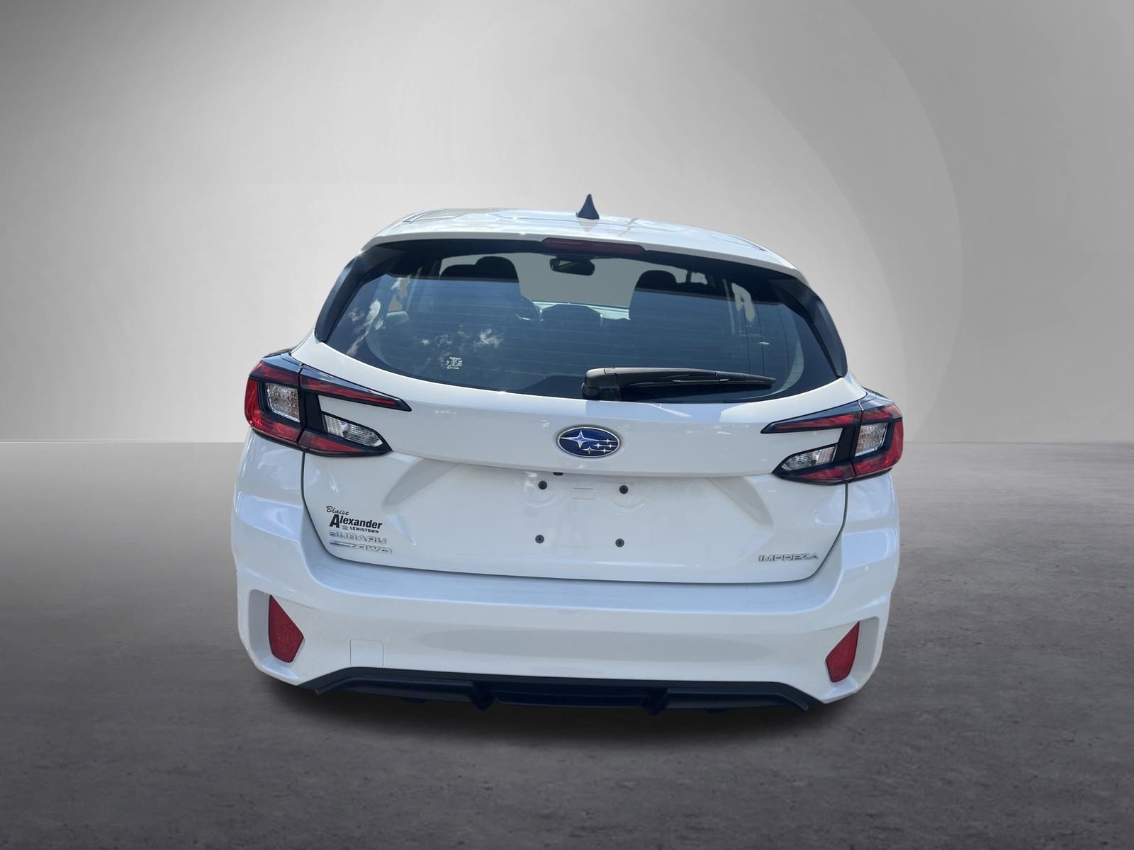 Used 2025 Subaru Impreza 2.0i Sport AWD/4WD image 4