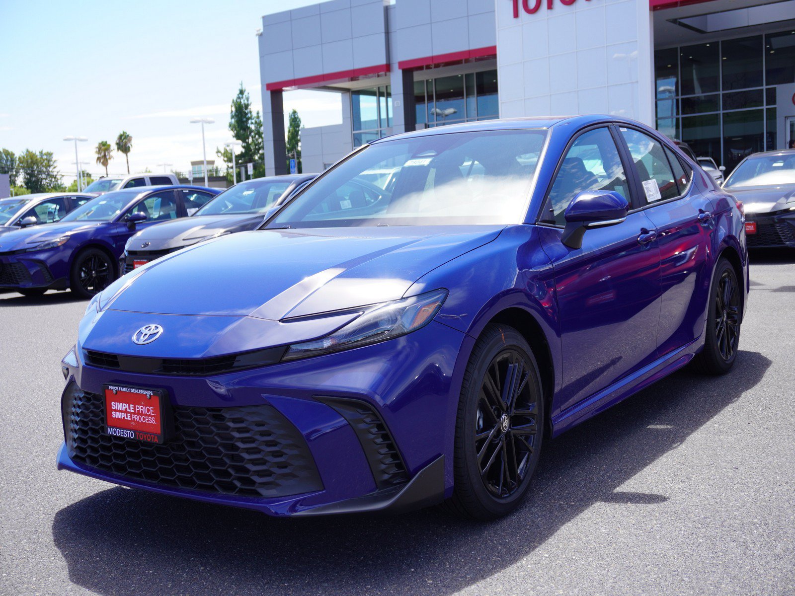 New 2026 Toyota Camry SE FWD image 7