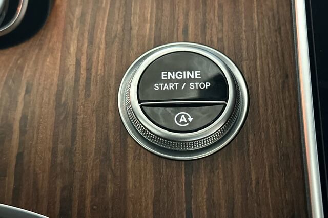 Certified 2024 Mercedes-Benz C 300 Sedan image 28