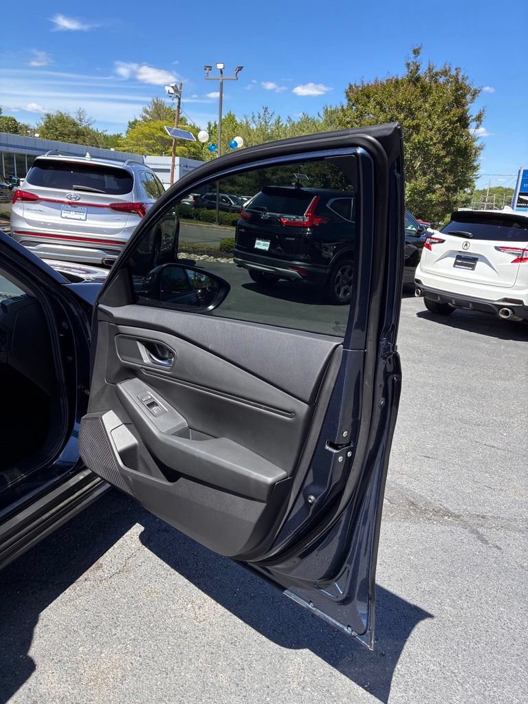 Used 2024 Honda Accord EX image 44
