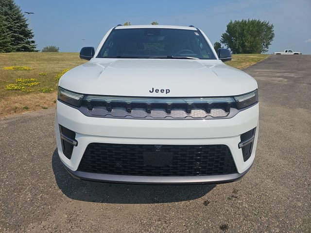 New 2026 Jeep Grand Wagoneer L Limited AWD/4WD image 8