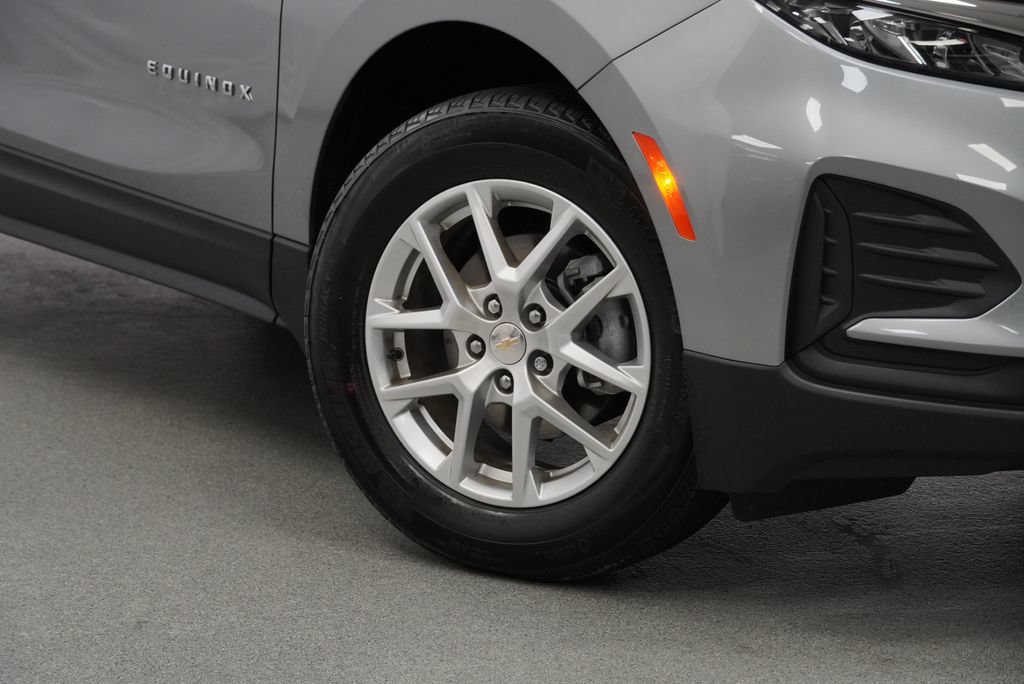 Certified 2024 Chevrolet Equinox LS w/ LPO, Floor Liner Package FWD image 11