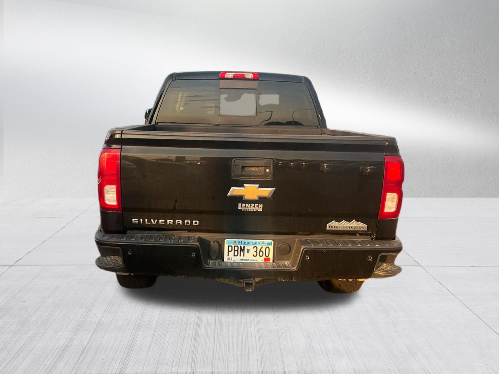 Used 2016 Chevrolet Silverado 1500 High Country w/ High Country Premium Package AWD/4WD image 4