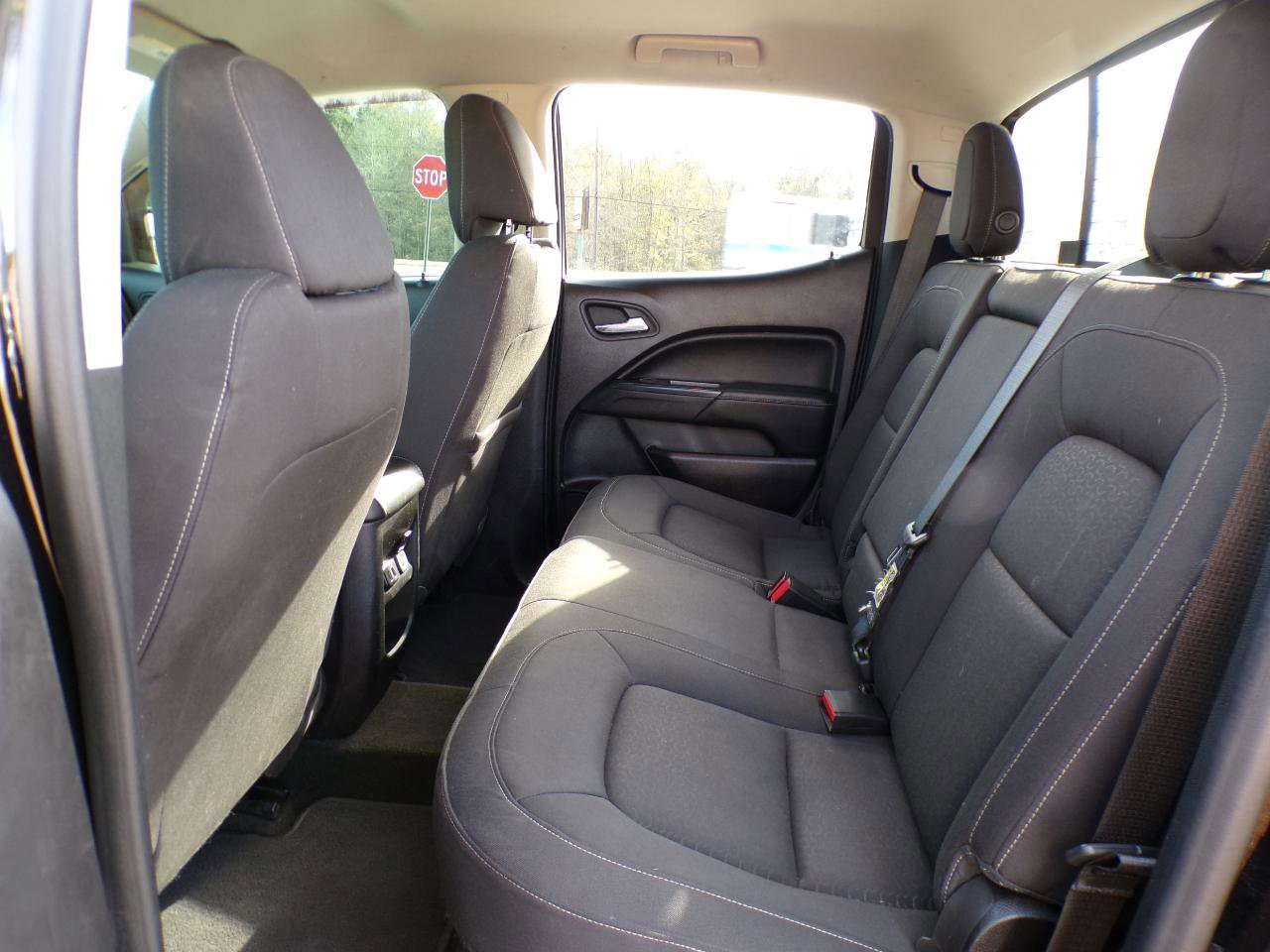 Used 2016 GMC Canyon SLE w/ SLE Convenience Package image 35