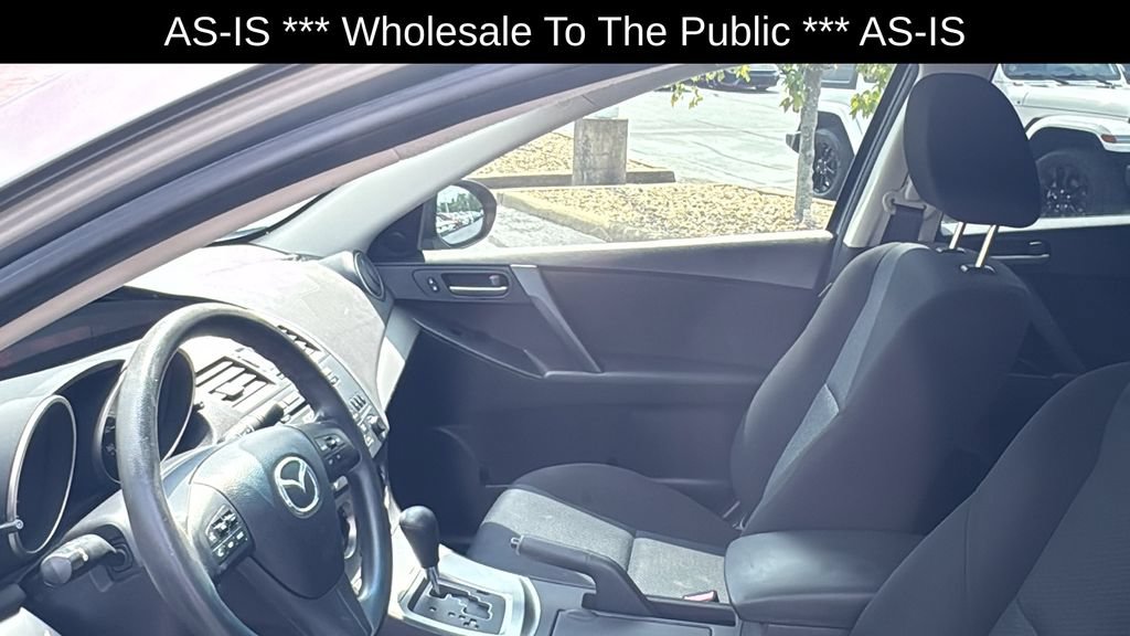 Used 2011 MAZDA MAZDA3 i Touring FWD image 24