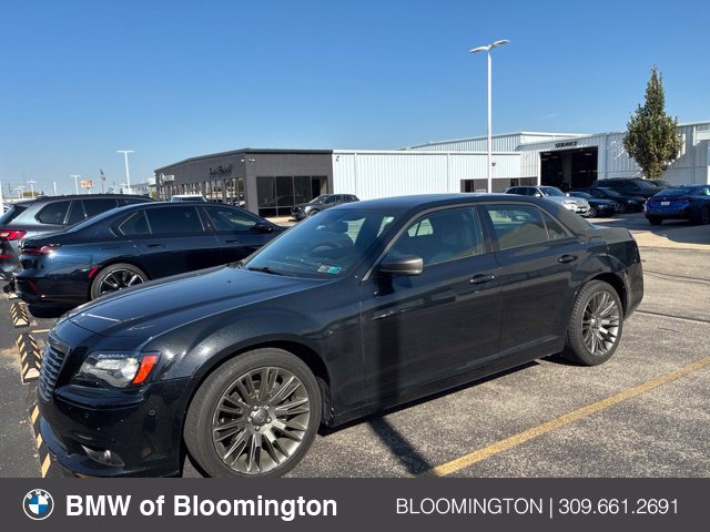 Used 2013 Chrysler 300 C RWD image 1