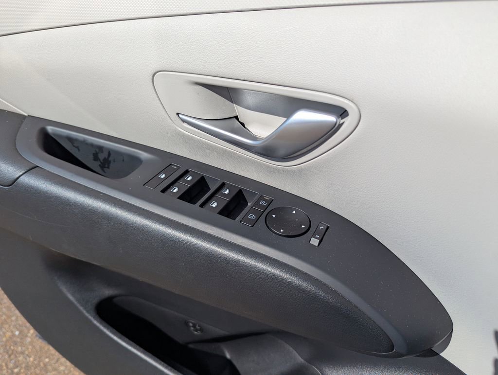 Certified 2025 Hyundai Tucson SEL image 17