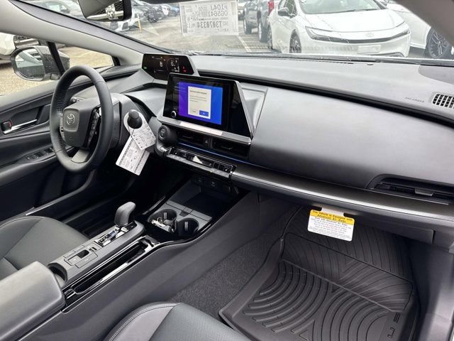 New 2026 Toyota Prius FWD image 18