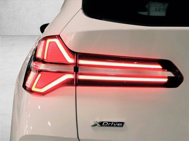 Used 2025 BMW X3 xDrive30i image 10