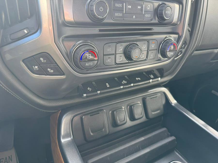 Used 2016 Chevrolet Silverado 2500 LTZ w/ LTZ Plus Package image 21