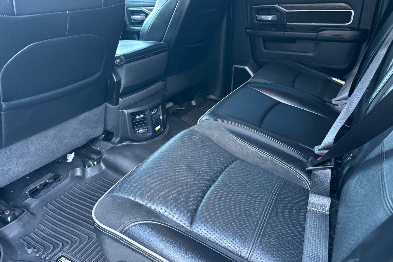 Used 2021 RAM 2500 Laramie AWD/4WD image 12