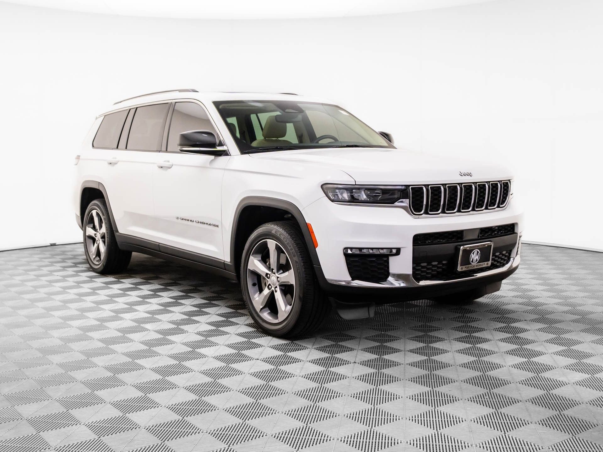 Used 2021 Jeep Grand Cherokee L Limited w/ Trailer Tow Group (B) image 8