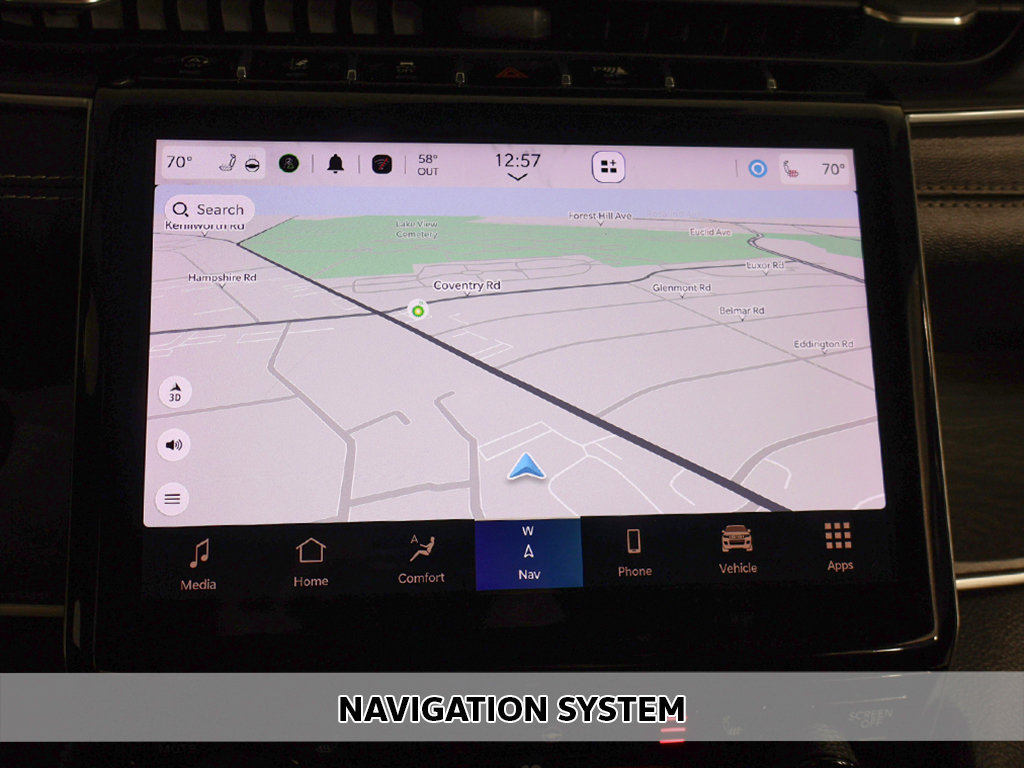 Used 2023 Jeep Grand Cherokee Limited w/ Black Appearance Package AWD/4WD image 3