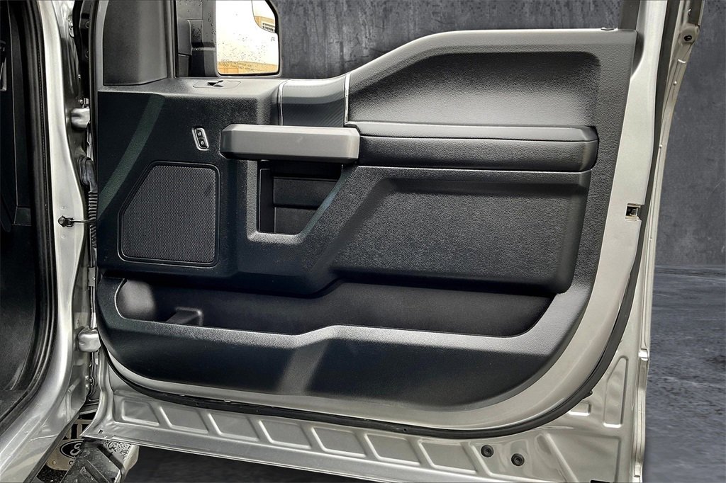 Used 2020 Ford F150 XLT w/ Equipment Group 302A Luxury image 22