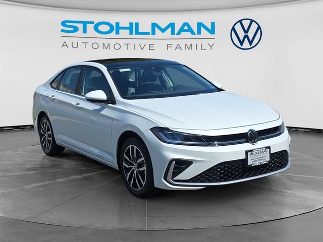 New 2027 Volkswagen Jetta SE FWD image 3