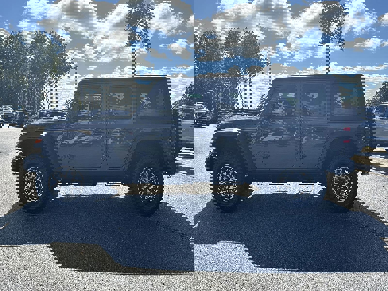 Used 2024 Jeep Wrangler Rubicon image 7