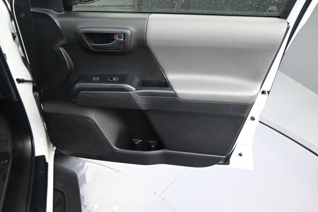 Used 2022 Toyota Tacoma SR RWD image 73