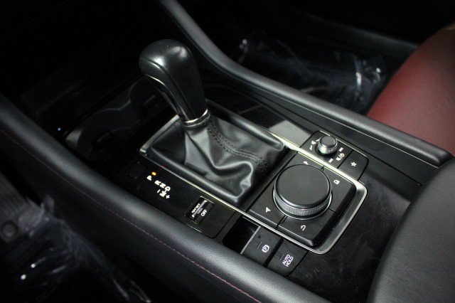 Used 2024 MAZDA MAZDA3 s image 17