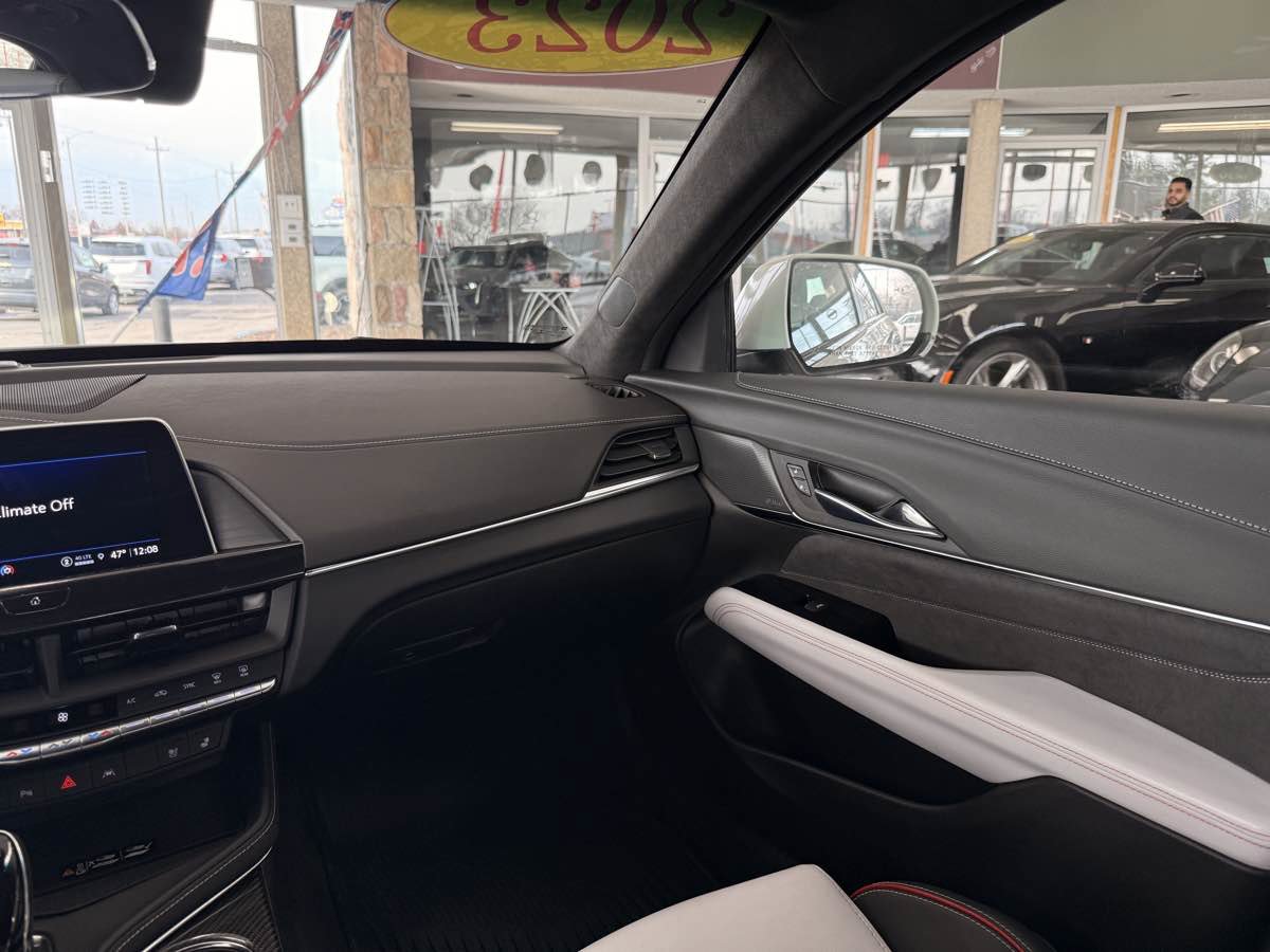 Used 2023 Cadillac CT4 V Blackwing w/ Driver Assist Package RWD image 43