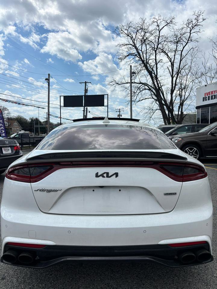 Used 2018 Kia Stinger Premium image 5