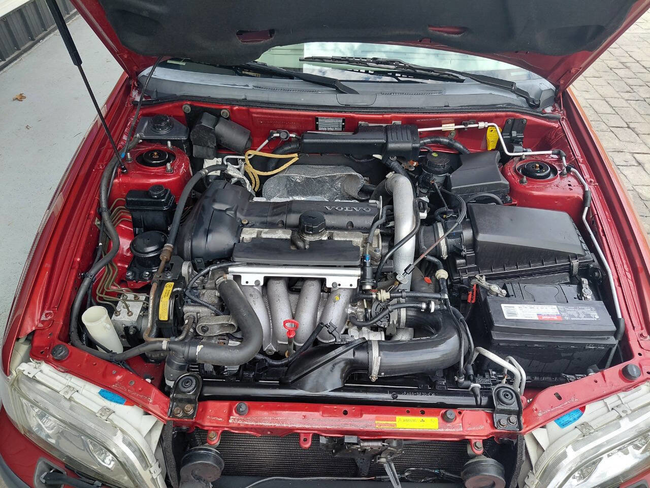 Used 2002 Volvo S40 FWD image 12