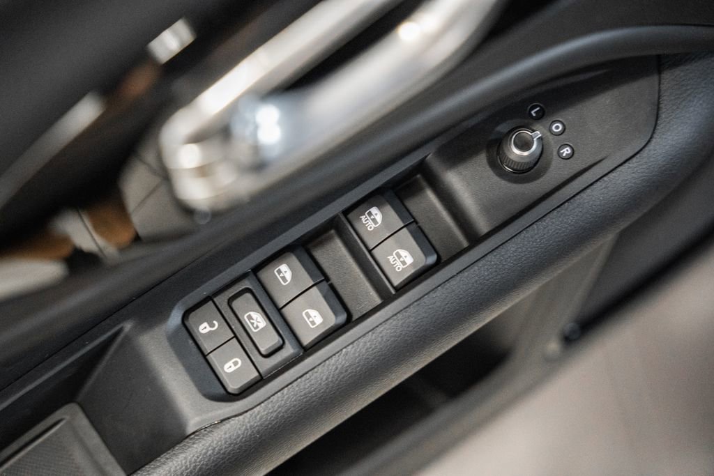 New 2025 Jeep Compass Limited w/ Sun & Sound Group image 37