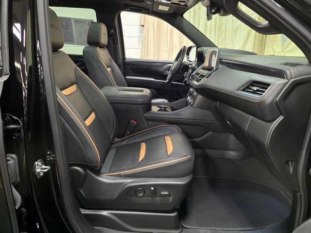 Used 2024 GMC Yukon AT4 w/ Technology Package AWD/4WD image 37