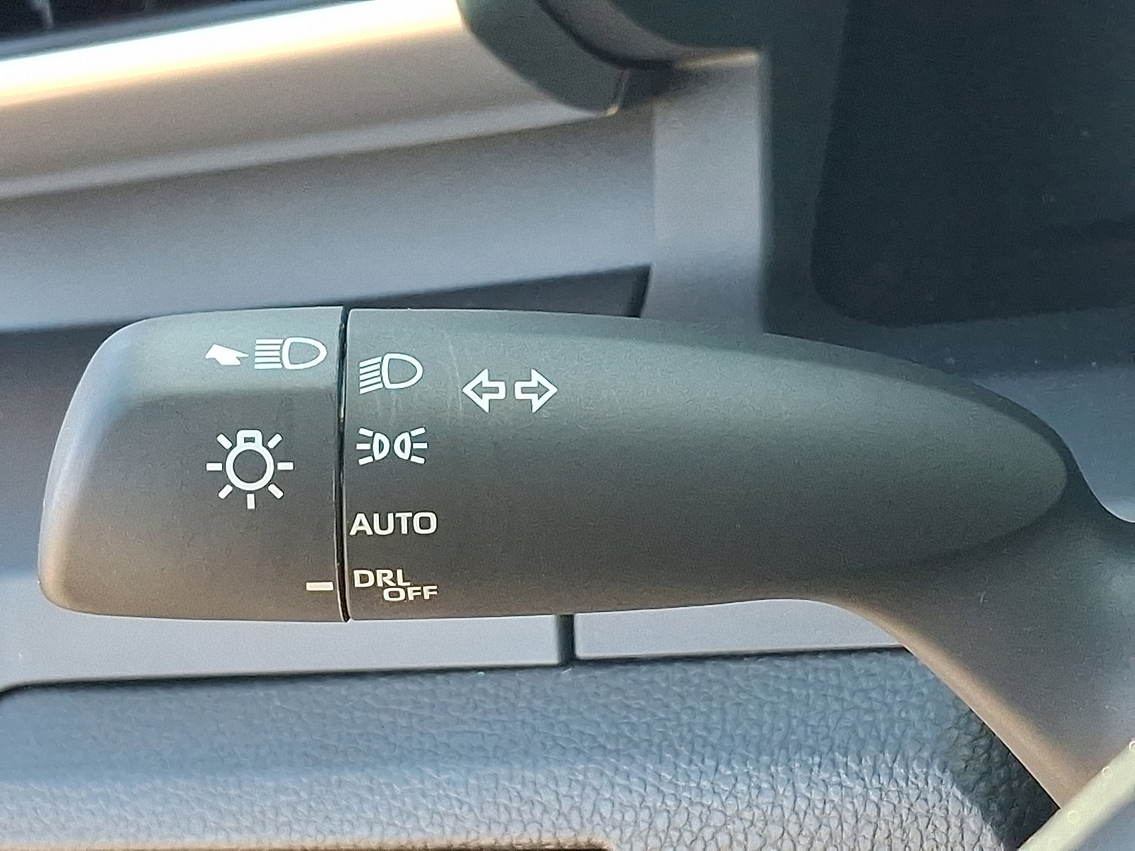 Certified 2025 Toyota Tacoma SR w/ Towing Package image 24