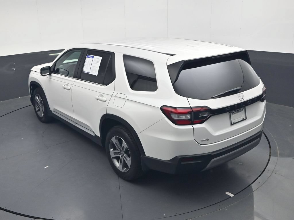 Used 2025 Honda Pilot EX-L image 38
