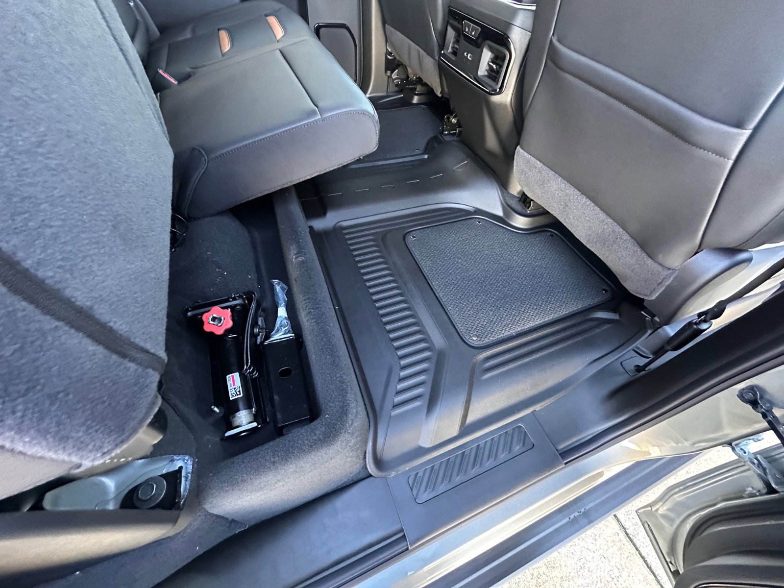 New 2026 GMC Sierra 2500 AT4 w/ AT4 Premium Plus Package image 36