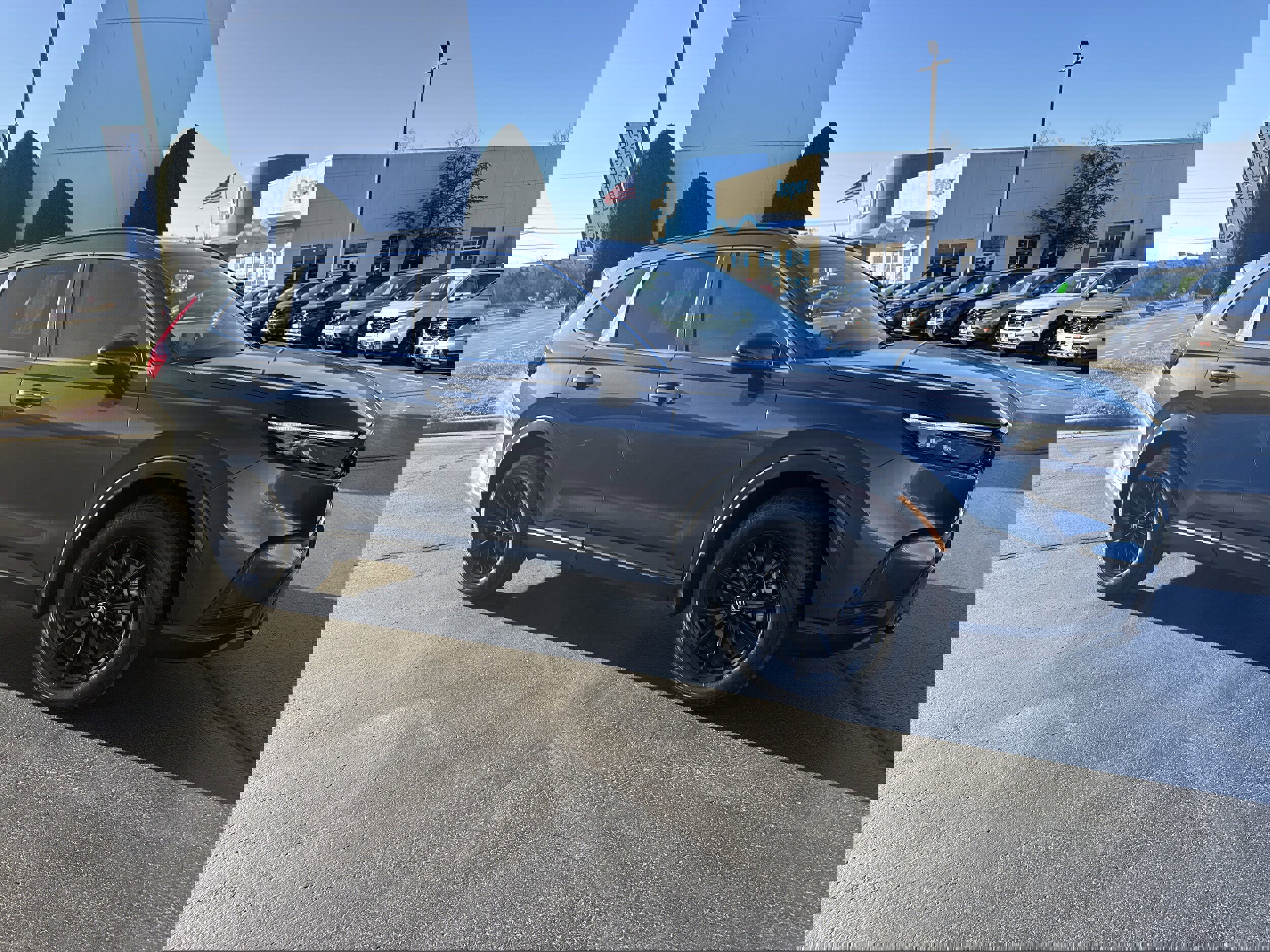 Used 2025 Honda CR-V Sport-L image 1