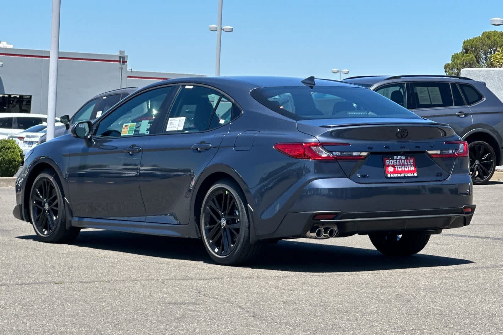 New 2026 Toyota Camry SE w/ Convenience Package FWD image 6