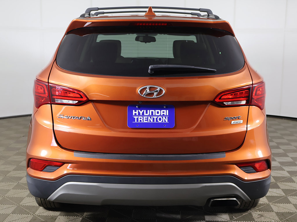 Used 2017 Hyundai Santa Fe Sport AWD/4WD image 9