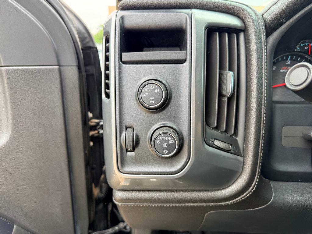Used 2014 Chevrolet Silverado 1500 LTZ Z71 w/ LTZ Plus Package AWD/4WD image 16