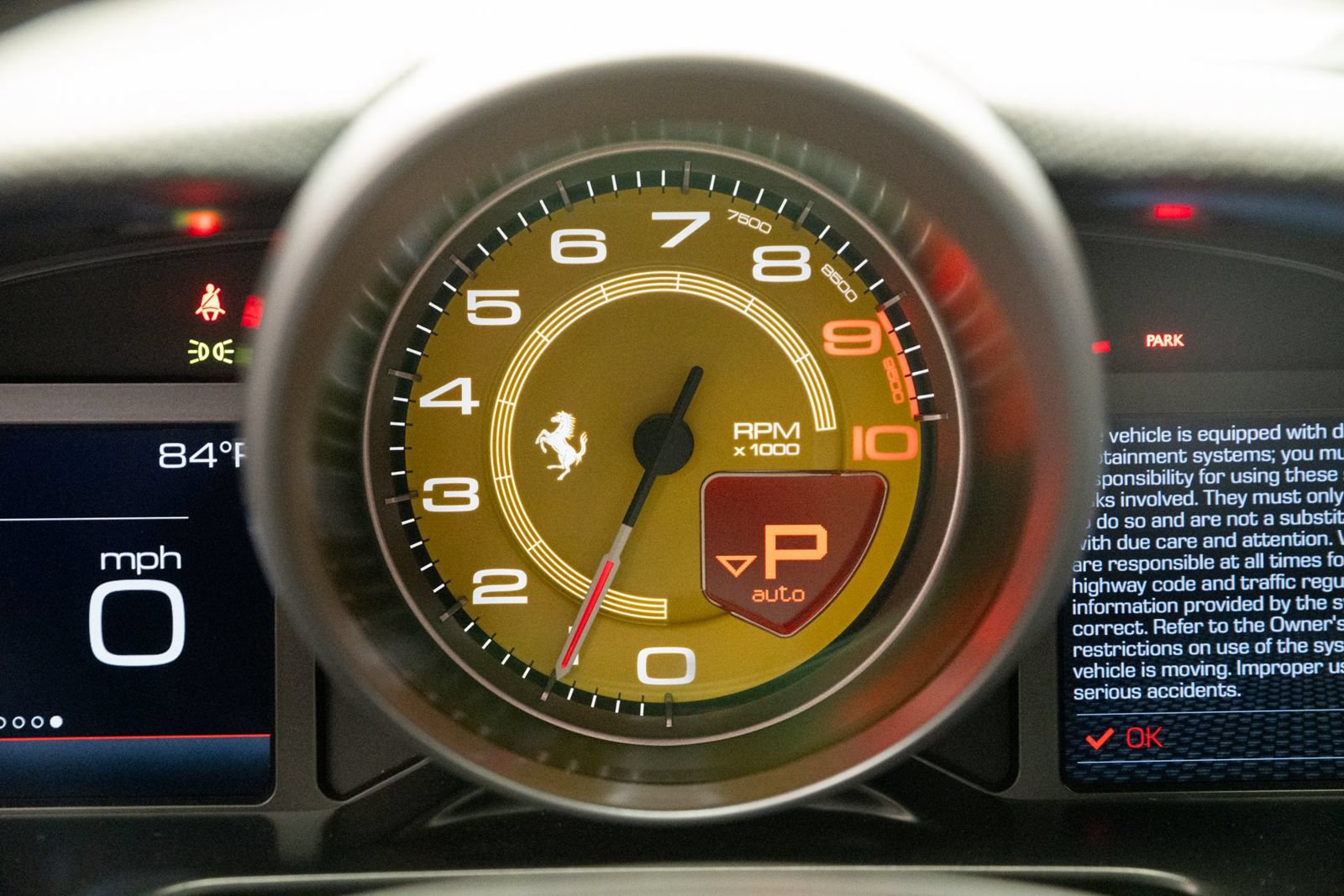 Used 2020 Ferrari 812 Superfast RWD image 22