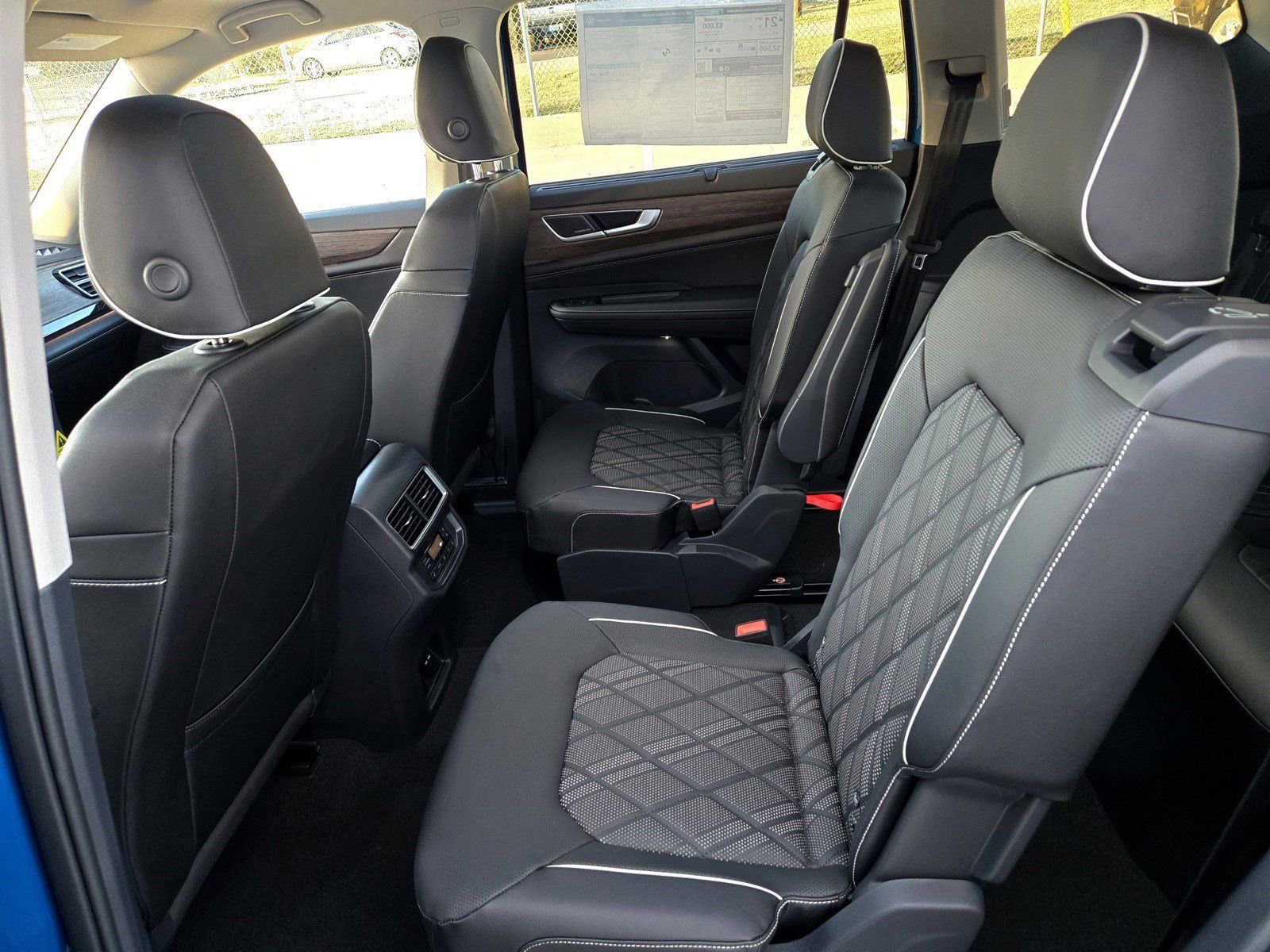 New 2025 Volkswagen Atlas SEL Premium R-Line image 20