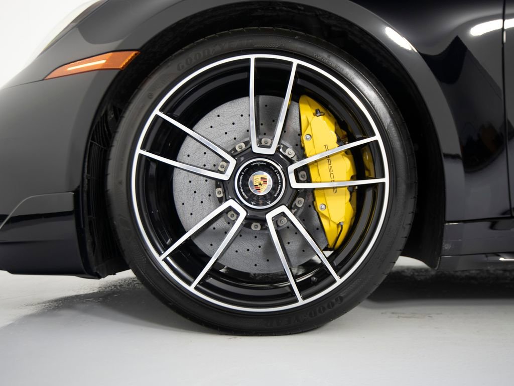 Certified 2024 Porsche 911 Turbo AWD/4WD image 15