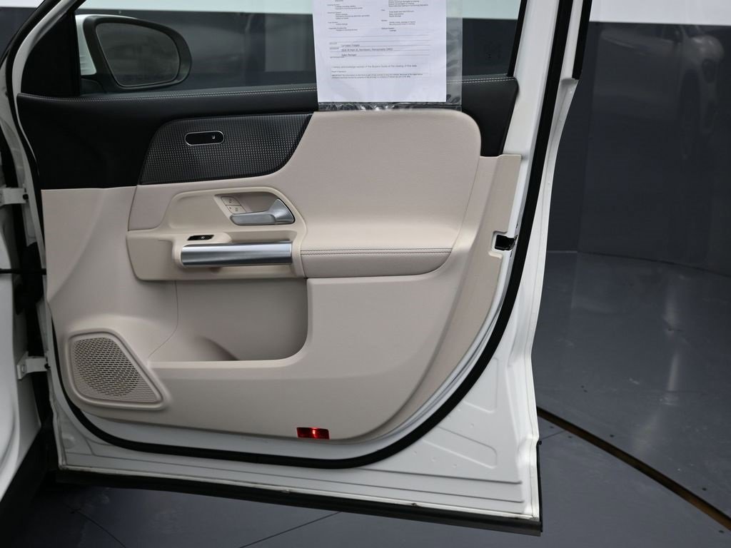 Used 2022 Mercedes-Benz GLA 250 GLA 250 w/ Premium Package Lite image 35