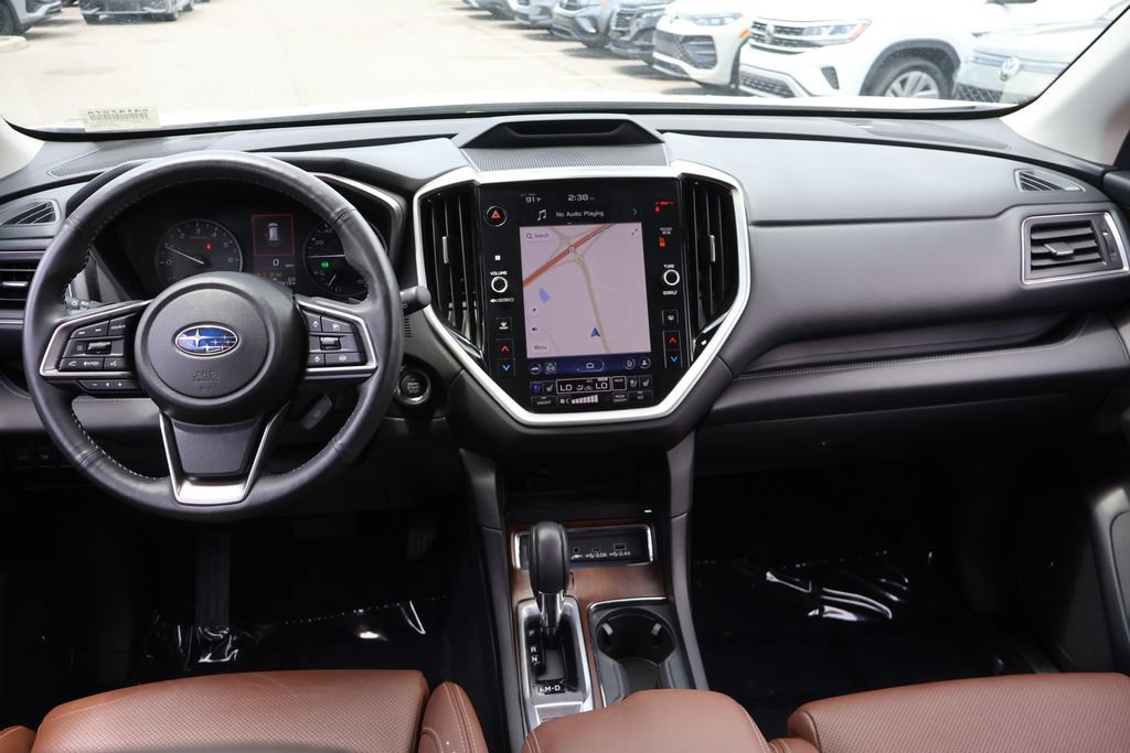 Used 2023 Subaru Ascent Touring AWD/4WD image 15