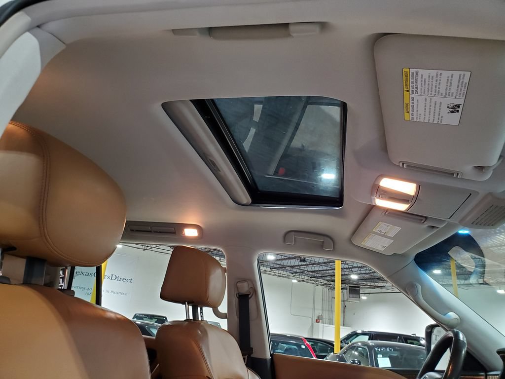 Used 2017 Nissan Armada Platinum w/ Captain Seat Package RWD image 16