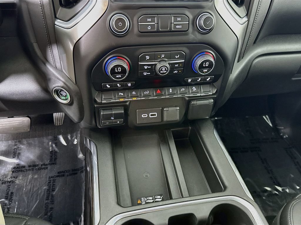 Used 2021 Chevrolet Silverado 1500 LTZ w/ LTZ Convenience Package II AWD/4WD image 8