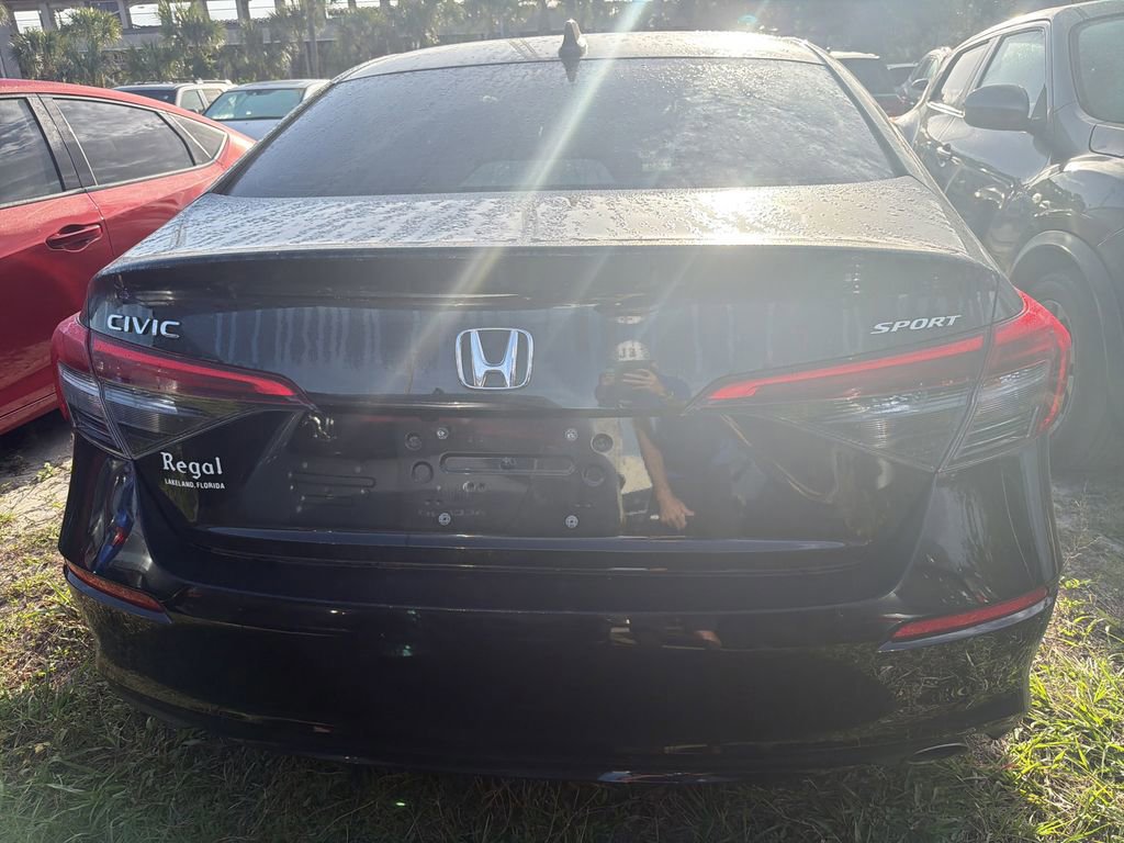 Used 2024 Honda Civic Sport image 8